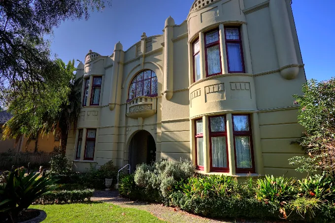 Toorak Manor